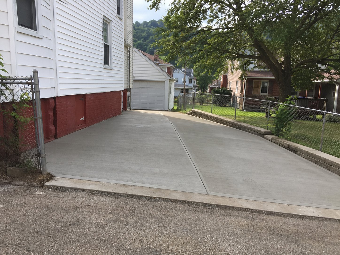 Paver driveway installation Pittsburgh