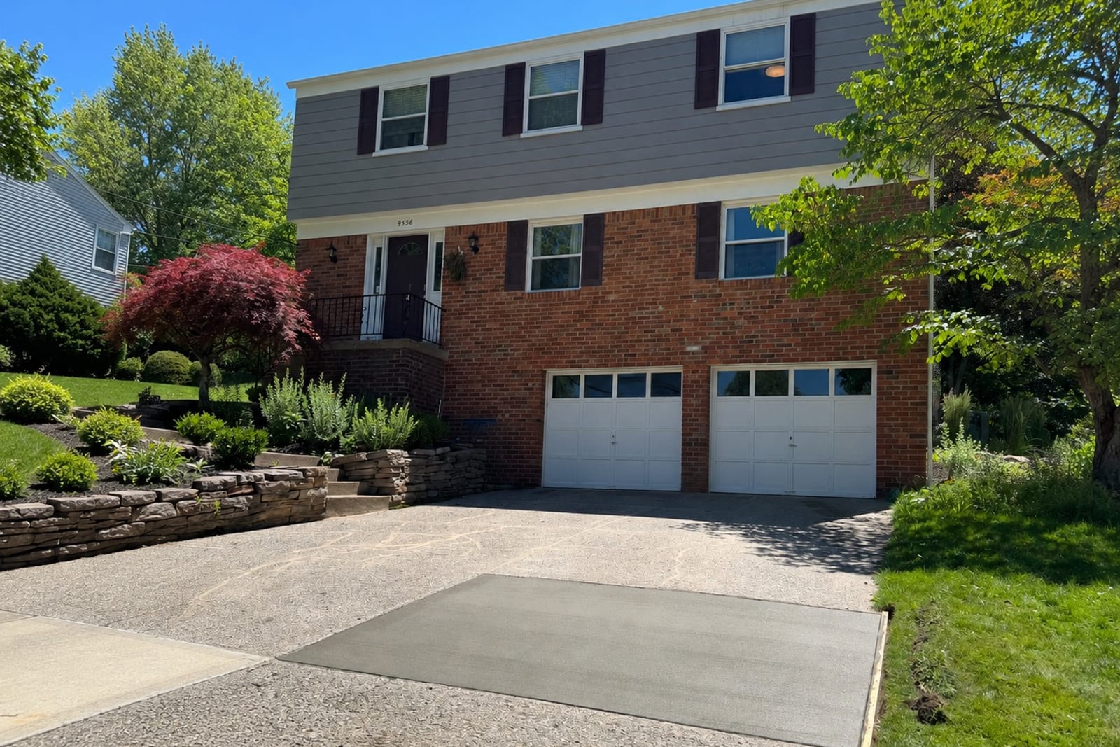 New concrete driveway and apron at a Pittsburgh home